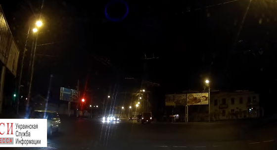 В Одессе на пешеходном переходе сбили человека (видео) «фото»