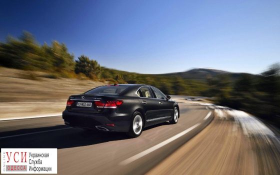 Автомобиль, угнанный в Украине, пытались вывезти за границу «фото»