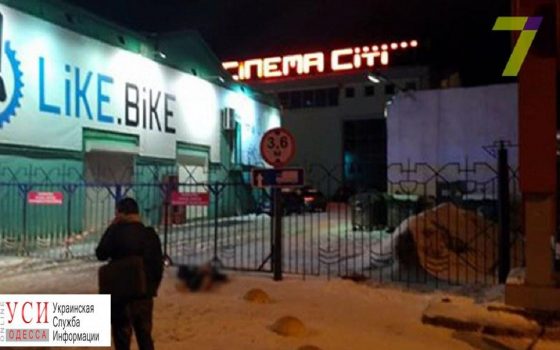 На Среднефонтанской и Французском бульваре нашли двух убитых мужчин (фото) «фото»