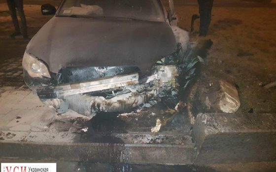 На проспекте Шевченко водитель иномарки спровоцировал ДТП и скрылся (фото) «фото»