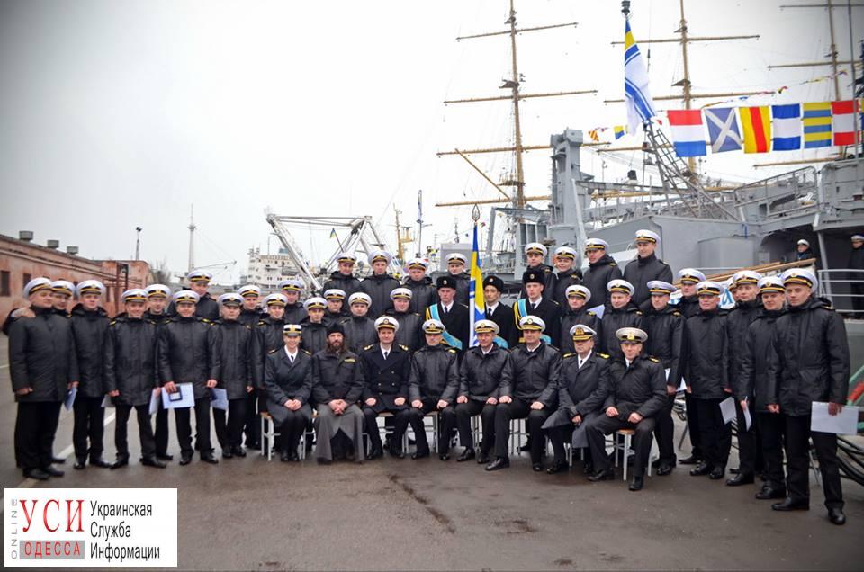 В Одессе состоялся торжественный выпуск старшин для ВМС Украины (фото) «фото»