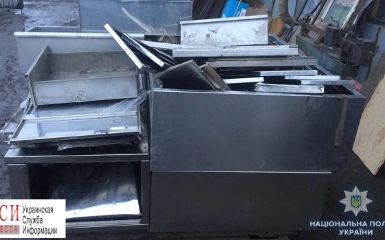 В Нерубайском мужчина “обчистил” дорогую кухню: ущерб составил 240 тысяч (фото) «фото»