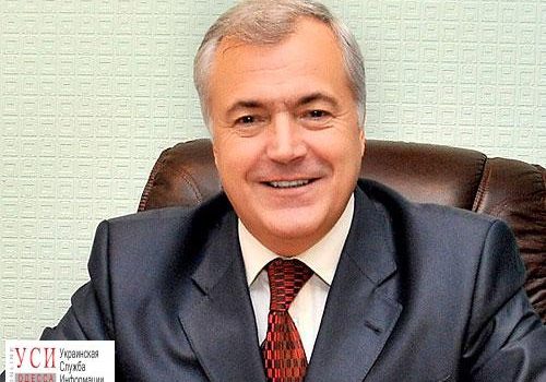 Мэр Южного заработал более 400 тысяч гривен за год, а 45 тысяч получил от продажи недвижимости «фото»