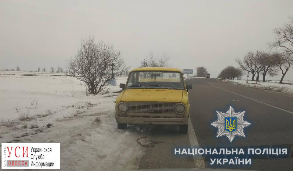 Угонщики в Одесской области не смогли сдать украденные “Жигули” на металлолом и бросили машину на обочине (фото) «фото»