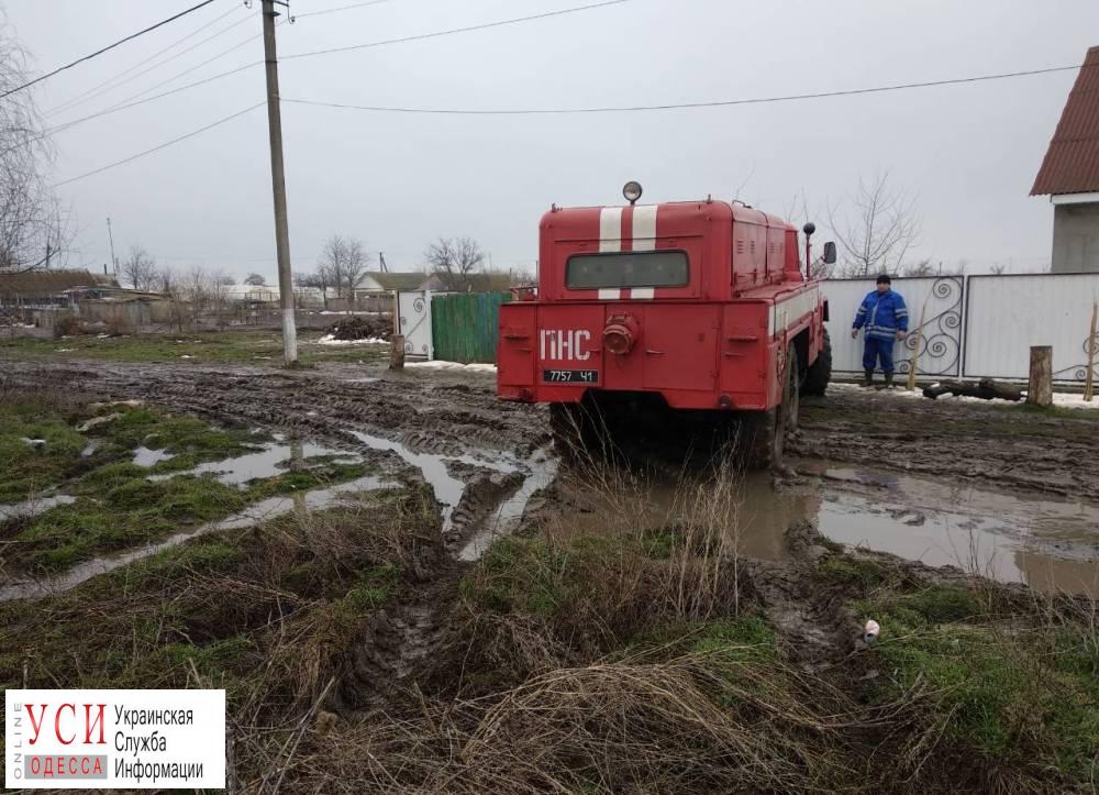 Грунтовые воды подтопили 40 домов в селе Одесской области (фото) «фото»