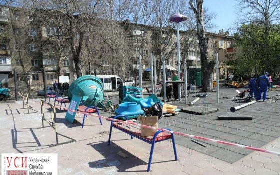 В районе 1-й станции Большого Фонтана закрывают единственную в округе детскую площадку (фото) «фото»