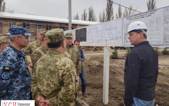 Министр обороны посетил строящийся военный городок в Одесской области (фото) «фото»