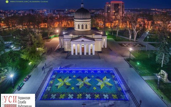 В центре Кишинева появился бессарабский орнамент (фото) «фото»