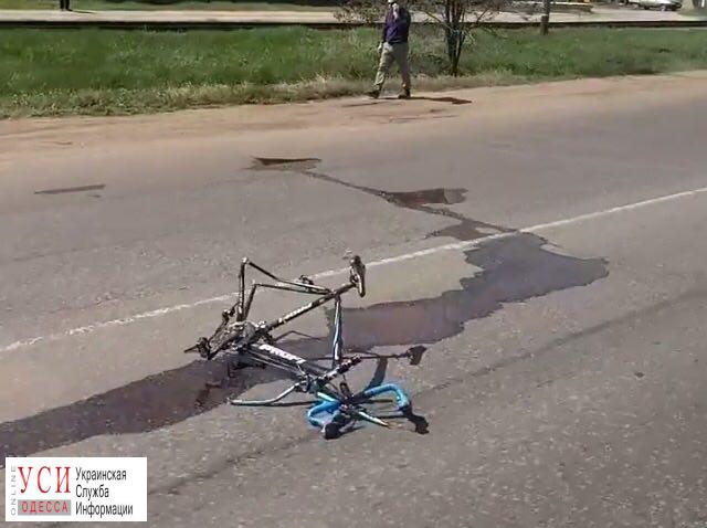 На трассе Черноморск-Одесса насмерть сбили велосипедиста (фото) «фото»