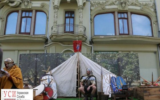 На Дерибасовской установили лагерь легионеров (фоторепортаж) «фото»