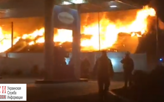 Масштабный пожар на Пересыпи: возможен взрыв ОБНОВЛЕНО «фото»