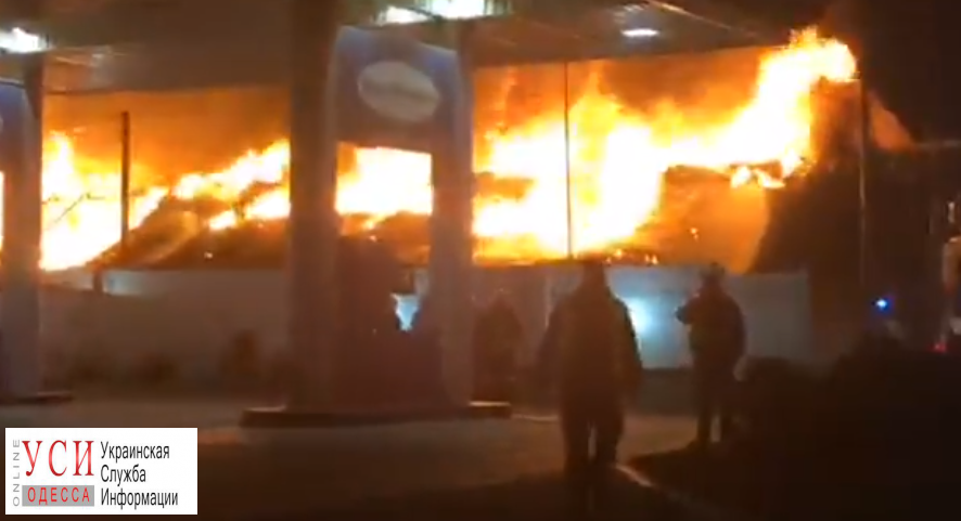 Масштабный пожар на Пересыпи: возможен взрыв ОБНОВЛЕНО «фото»