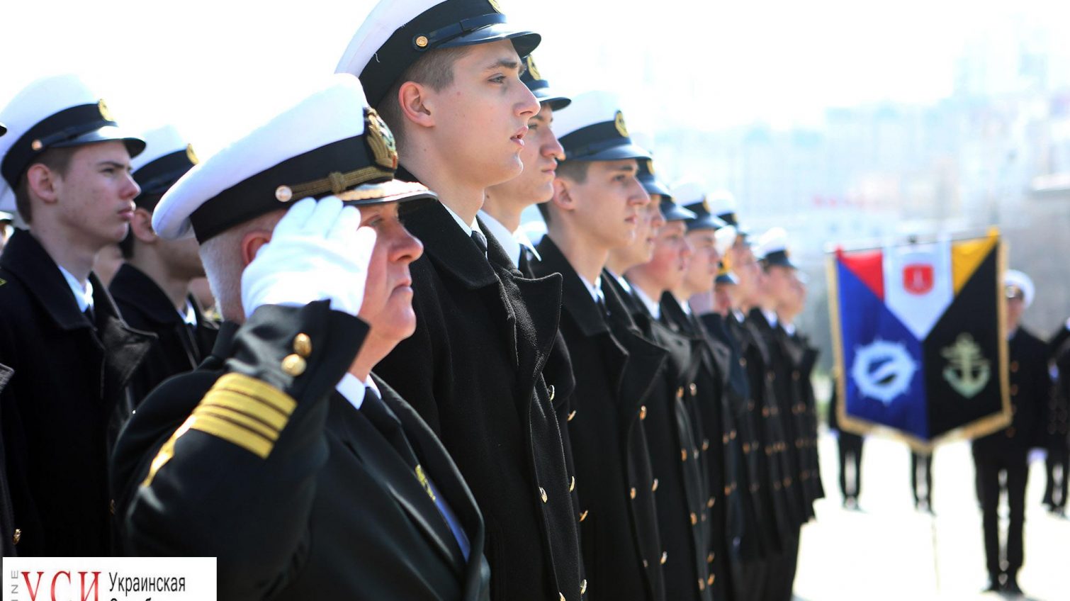 Моряки прошлись маршем в честь Дня освобождения Одессы (фоторепортаж) «фото»