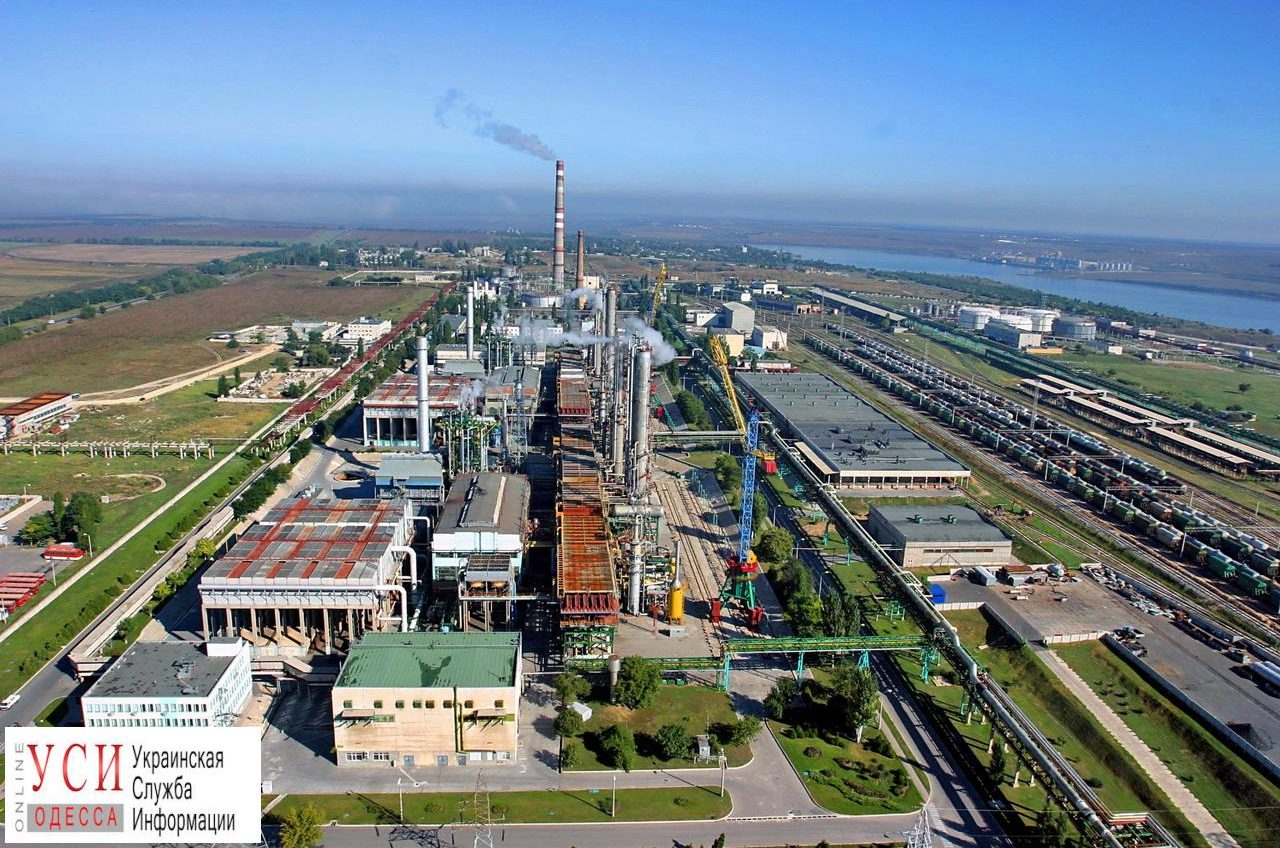 Одесский припортовый завод снова остановил работу «фото»