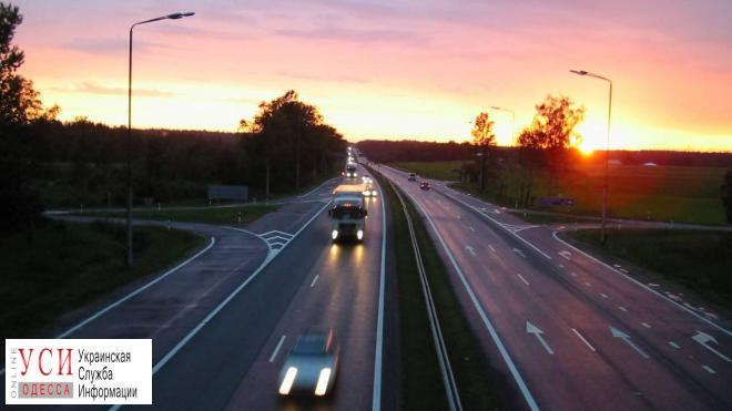 В Одесском облсовете обеспокоены состоянием новых дорог: их портят местные фермеры «фото»
