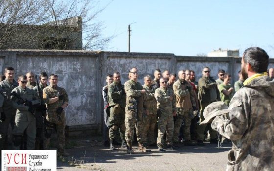 Накануне годовщины 2-го мая в Одессе активисты провели учения с оружем (фото) «фото»