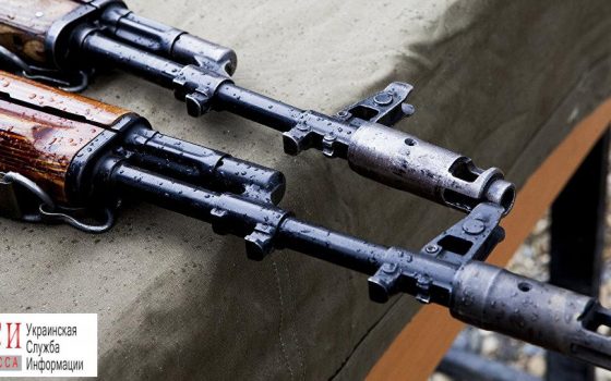 В Одессе судят трех бойцов АТО за передачу неучтенного оружия на фронт «фото»