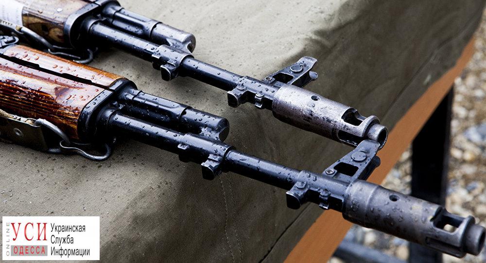 В Одессе судят трех бойцов АТО за передачу неучтенного оружия на фронт «фото»