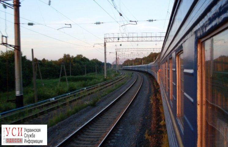 Поезд из Одессы в Черновцы могут пустить через Молдову, чтобы его ускорить «фото»