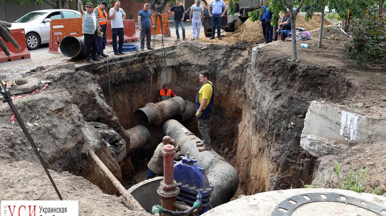 Одесса без воды: подключение нового водовода на Толбухина идет достаточно быстро (фото) «фото»