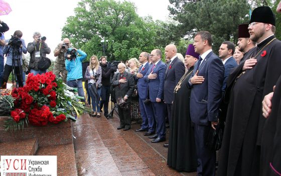 В Одессе почтили жертв Второй мировой общей молитвой и цветами (фото) «фото»
