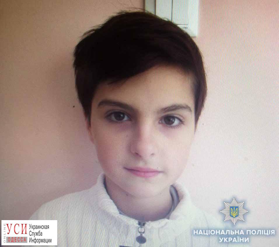 В Одессе из приюта сбежала 14-летняя девочка (фото) «фото»