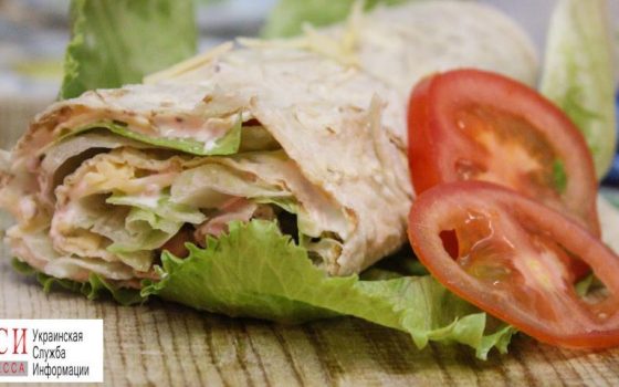 Отравление шаурмой в Одессе: 9 человек госпитализированы ОБНОВЛЕНО «фото»