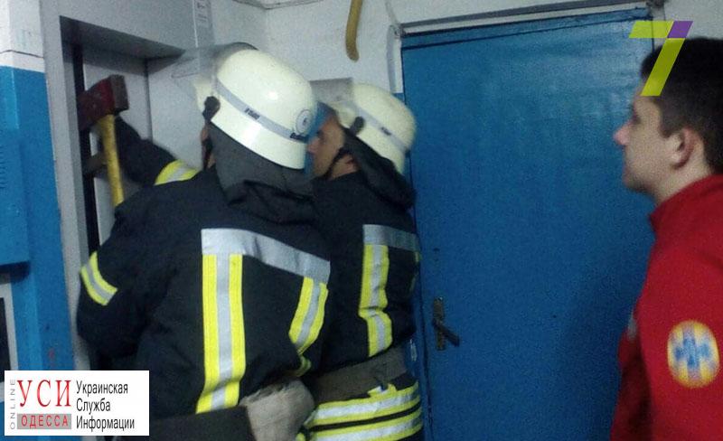 В Одессе обрушился лифт: внутри была 8-летняя девочка «фото»