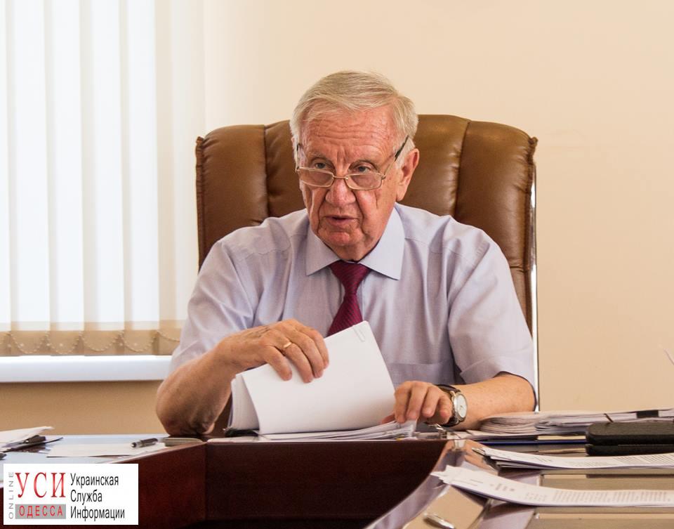 73-летний мэр Черноморска опроверг информацию об операции на сердце и своей отставке «фото»