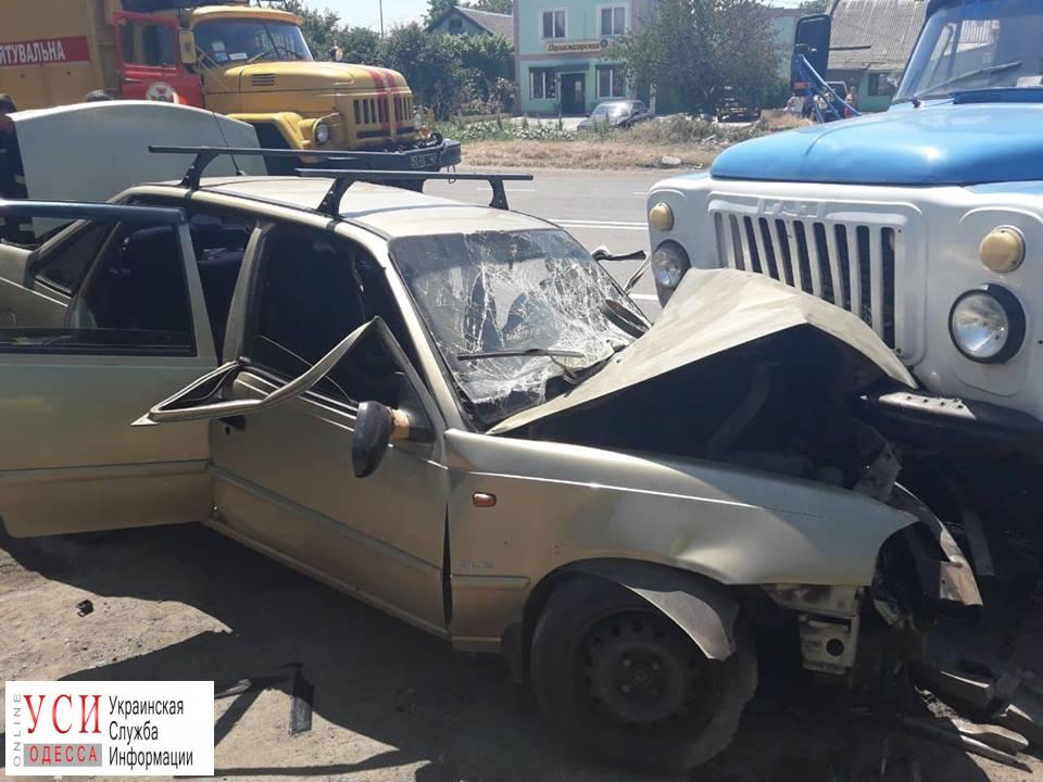 ДТП в Одесской области: потребовалась помощь спасателей «фото»