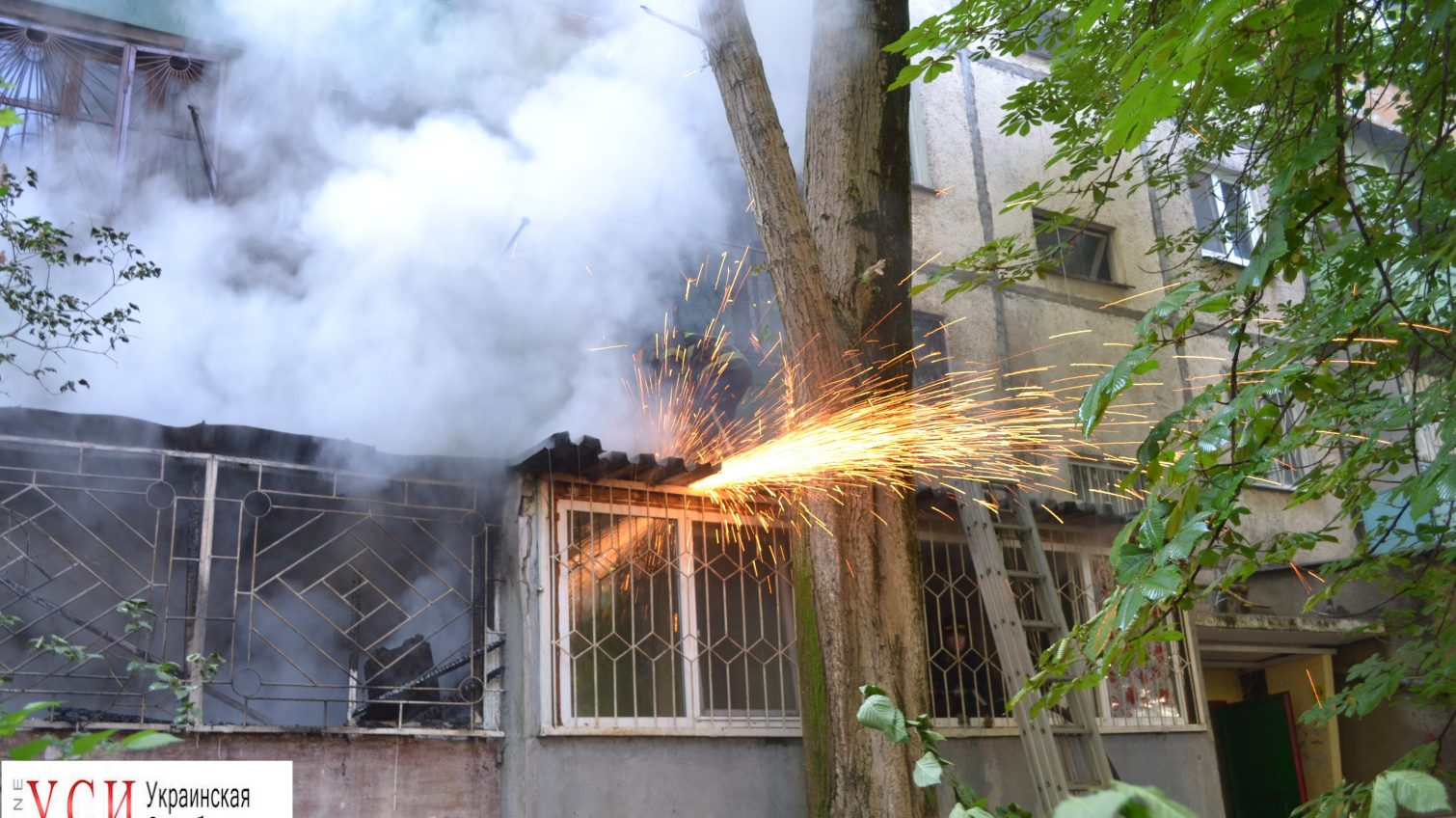 Утром в Одессе горела квартира (фото) «фото»