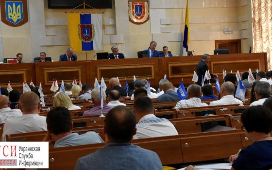 Облсовет отводит землю под строительство десятиэтажки на площади Деревянко usionline.com Облсовет отводит землю под строительство десятиэтажки на площади Деревянко «фото»