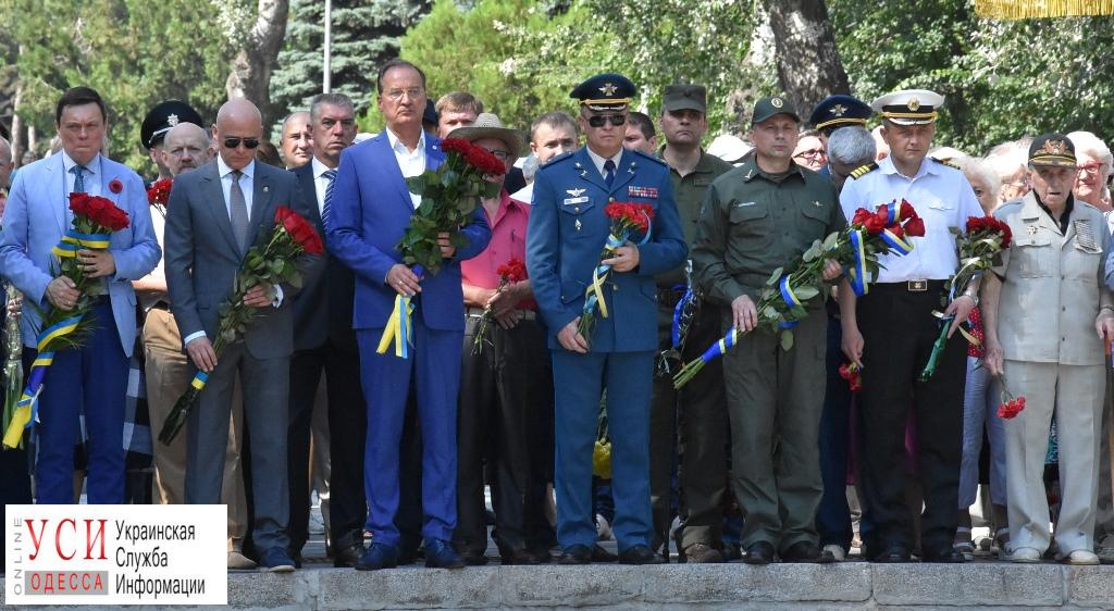 День скорби: в Одессе почтили память погибших во Второй мировой войне (фото) «фото»