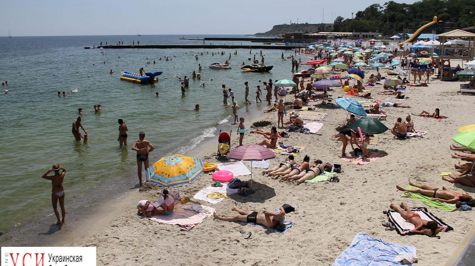 Одесские пляжи заполонили отдыхающие (фоторепортаж) «фото»