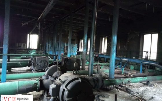 На границе Одесской области и Приднестровья неизвестные сожгли насосную станцию, которая подавала воду на поля (фото) usionline.com На границе Одесской области и Приднестровья неизвестные сожгли насосную станцию, которая подавала воду на поля (фото) «фото»