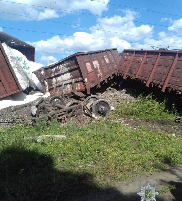 В Одесской области поезд сошел с рельсов (фото) «фото»