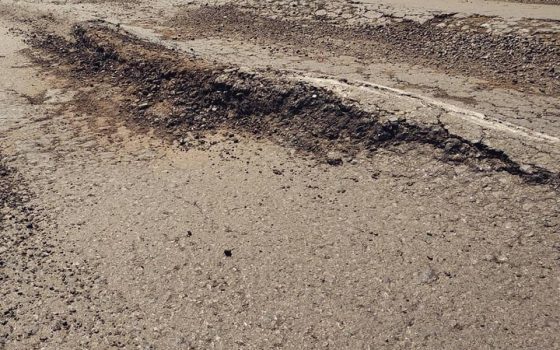 Дорога в Тарутинском районе после капремонта прослужила всего год (фото) «фото»