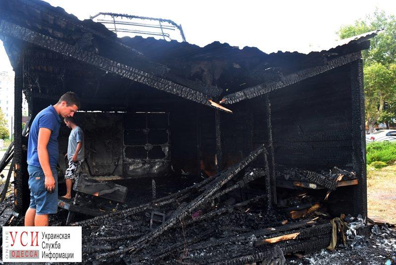 Во время пожара в Черноморске сильно пострадал мужчина «фото»