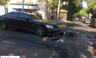 На Преображенской из-за ДТП пострадал мотоциклист и остановились трамваи ОБНОВЛЕНО «фото»