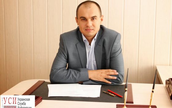 Назначенного вместо Запорожана и.о. ректора не пускают в университет (видео) usionline.com Назначенного вместо Запорожана и.о. ректора не пускают в университет (видео) «фото»
