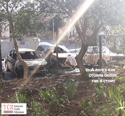 На Балковской сгорела машина, еще три повреждены огнем (фото, видео) «фото»