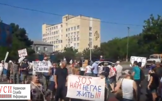 Из-за долгостроя на Грушевского в городе образовался масштабный затор (видео) «фото»