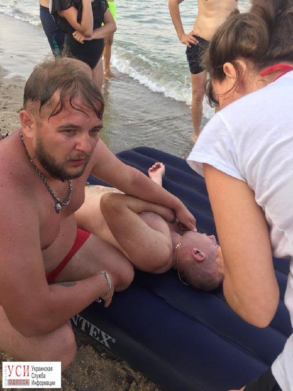 Выходные медработника: спасение утопающего на Чкаловском пляже (фото) «фото»
