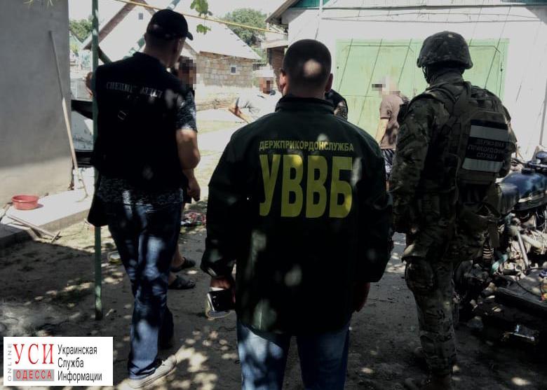 Белгород-Днестровские пограничники за взятку помогали поставлять контрабанду из Приднестровья (фото) «фото»