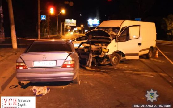 Смертельное ДТП на Николаевской дороге: один человек погиб, шестеро – в больнице «фото»