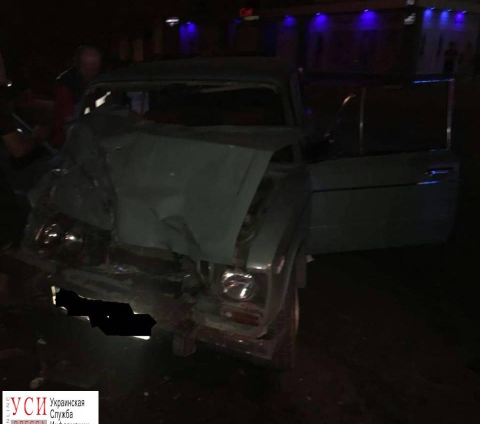 ДТП в Одессе: погиб мужчина (фото) «фото»