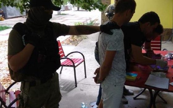 Одесская полиция задержала адвоката, который вымогал миллион гривен (фото) «фото»