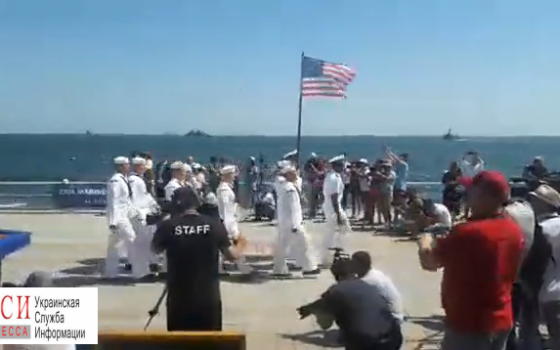 Одесские курсанты ВМС приняли участие в военном параде в Констанце (видео) «фото»