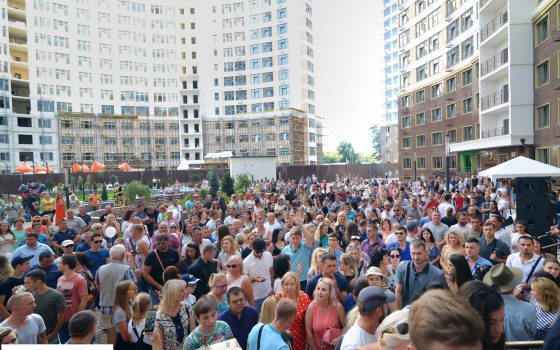 На год раньше срока: компания “KADORR Group” сдала “32-ю Жемчужну” (фото) «фото»