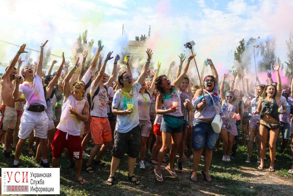 Яркие краски и эмоции: в Одессе пройдет “Color Fest” «фото»